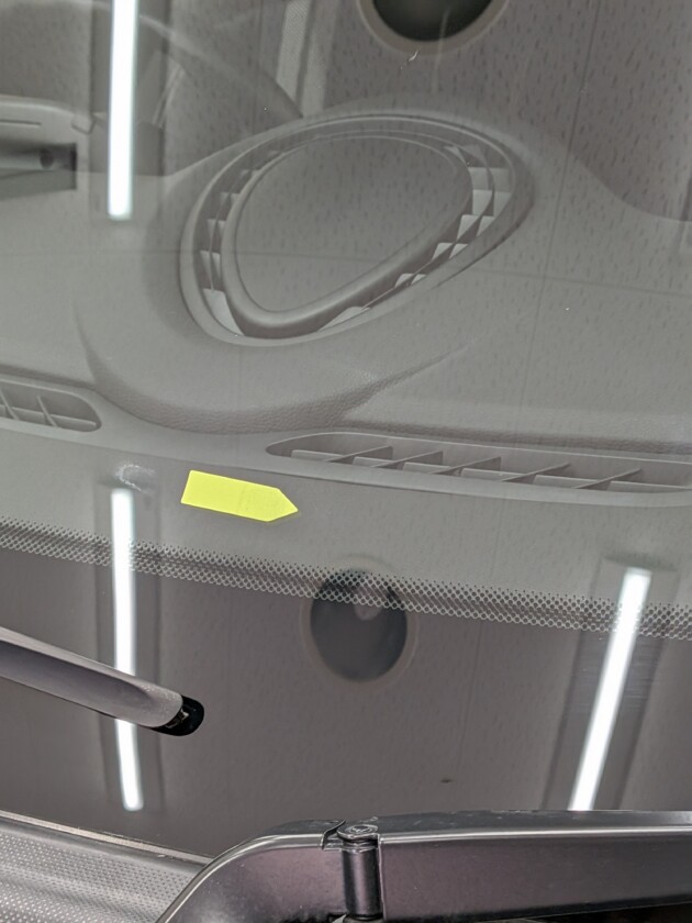 ミニクーパー1.9cmのひび割れ