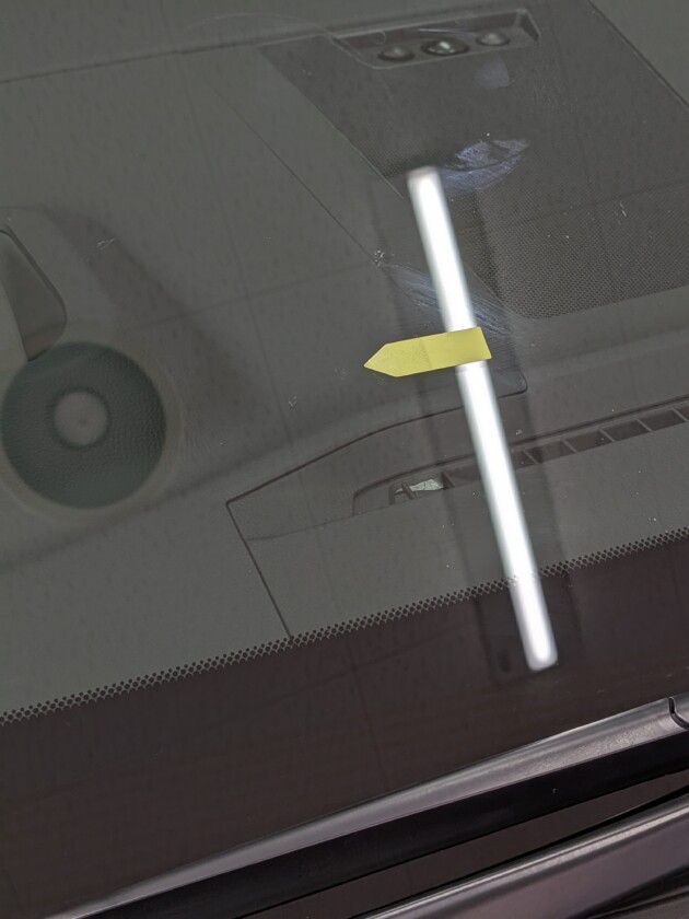 アルファード1.6cmのひび割れ