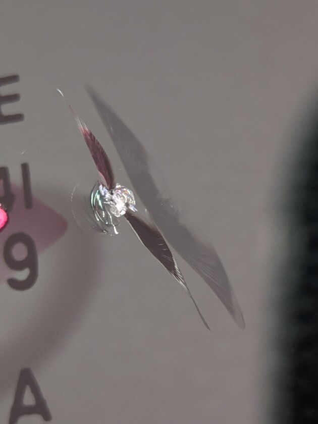 ノア1.5cmのひび割れ