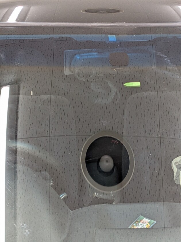 レグナム1.5cmのひび割れ