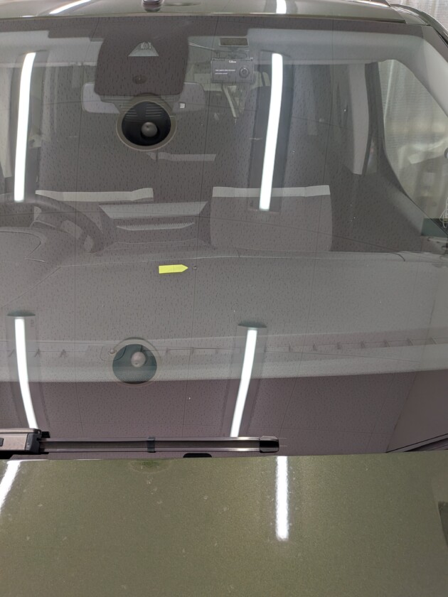 シトロエンベルランゴ1.2cmのひび割れ