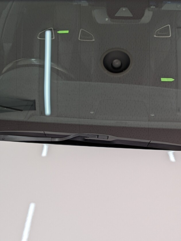 GSF2cmのひび割れと穴埋め