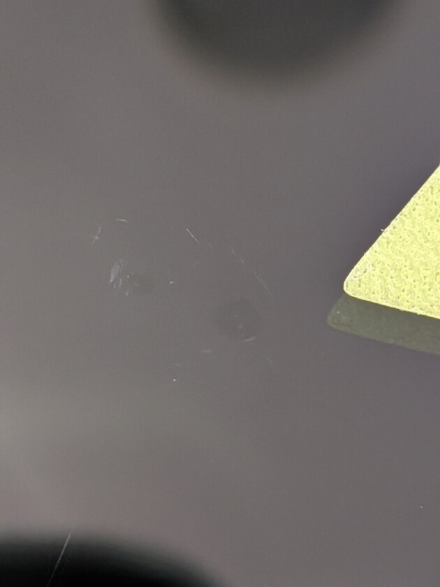 フレアワゴン1.5cmのひび割れ