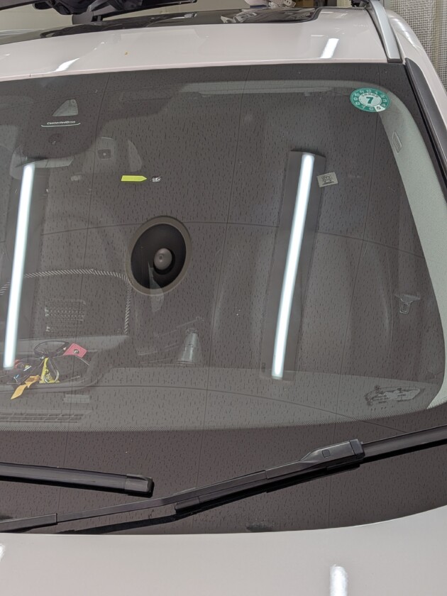 BMWX1ウインドリペア2.5cmのひび割れ