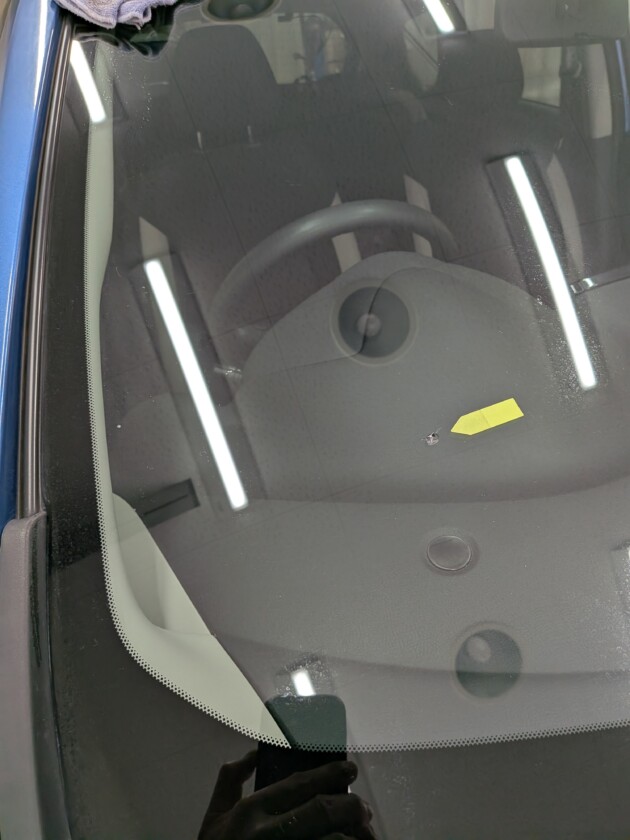 ノート2.1cmのひび割れ