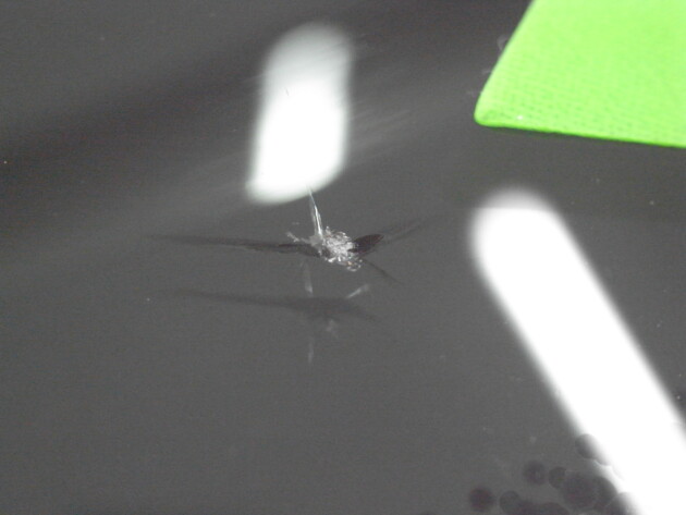 RX450h1.5cmのひび割れ