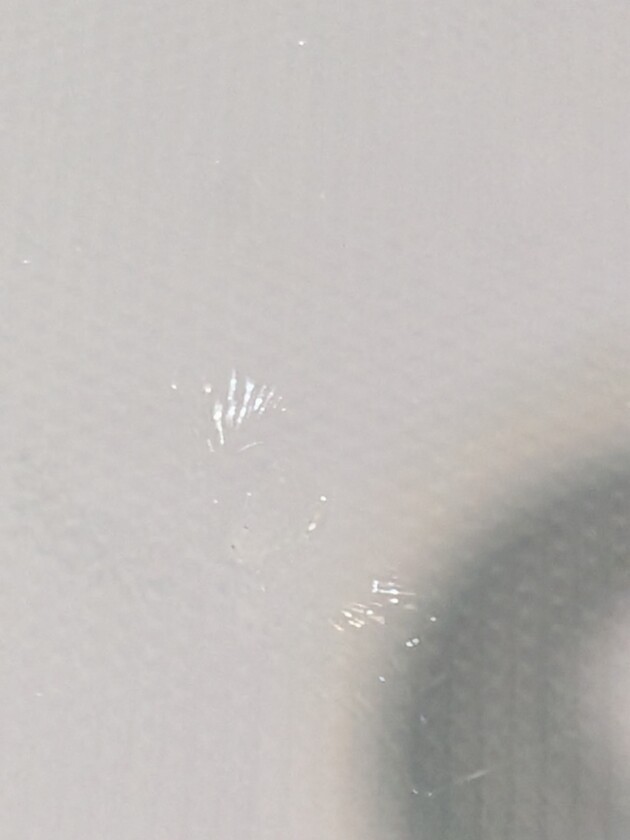 ヴェルファイア1.2cmのひび割れ