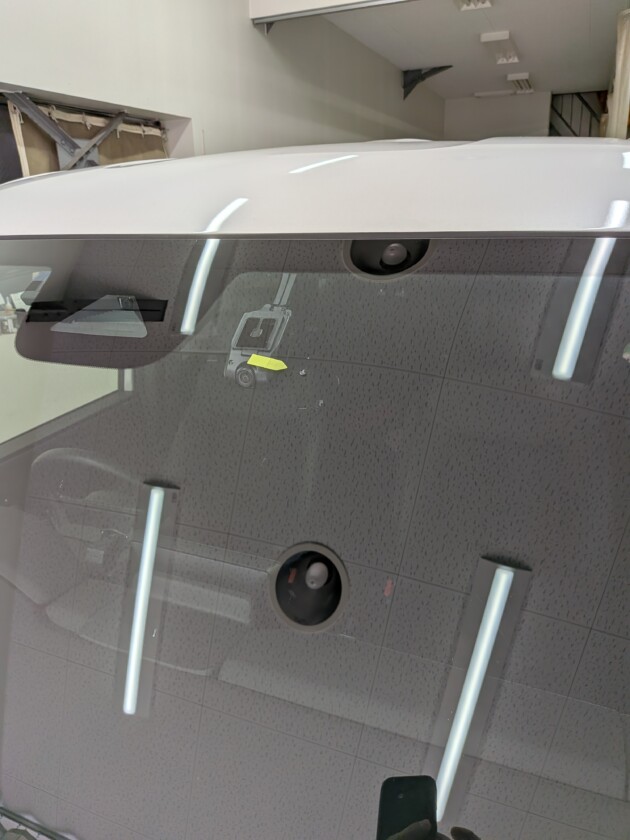 ステップワゴン1.7cmのひび割れ