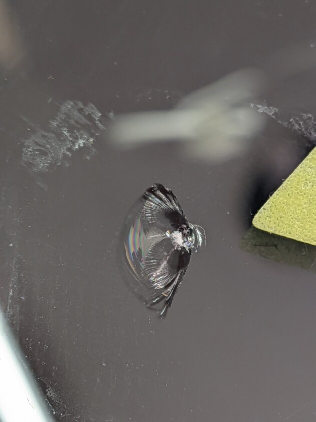 スペーシア1.3cmのひび割れ