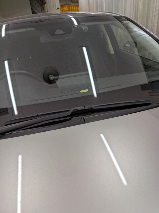 レクサスNX1.2cmのひび割れ