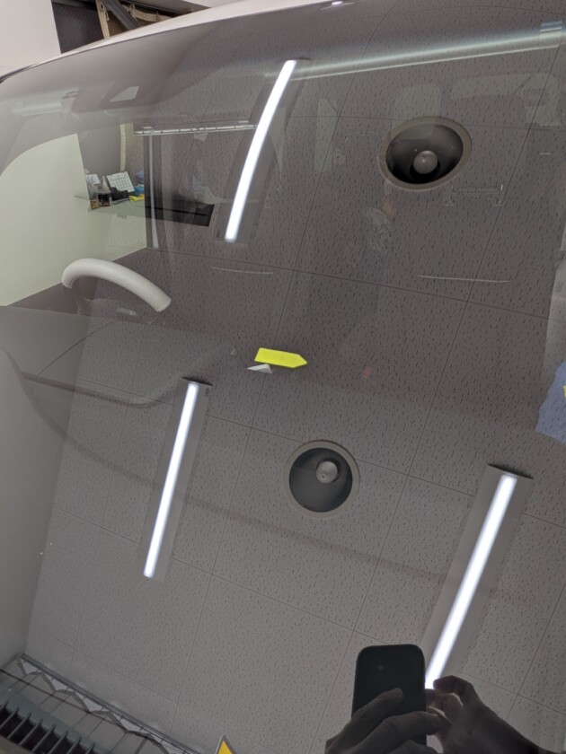 ステップワゴン2cmのひび割れ