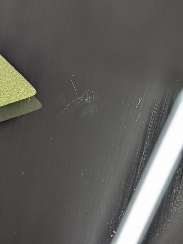 Nvan1.2cmのひび割れ