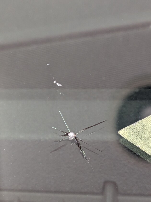 ヴェルファイア2cmのひび割れ