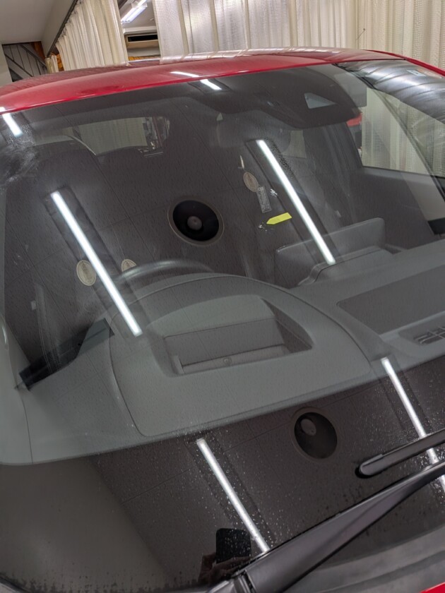 CX-5ウインドリペア2cmのひび割れ