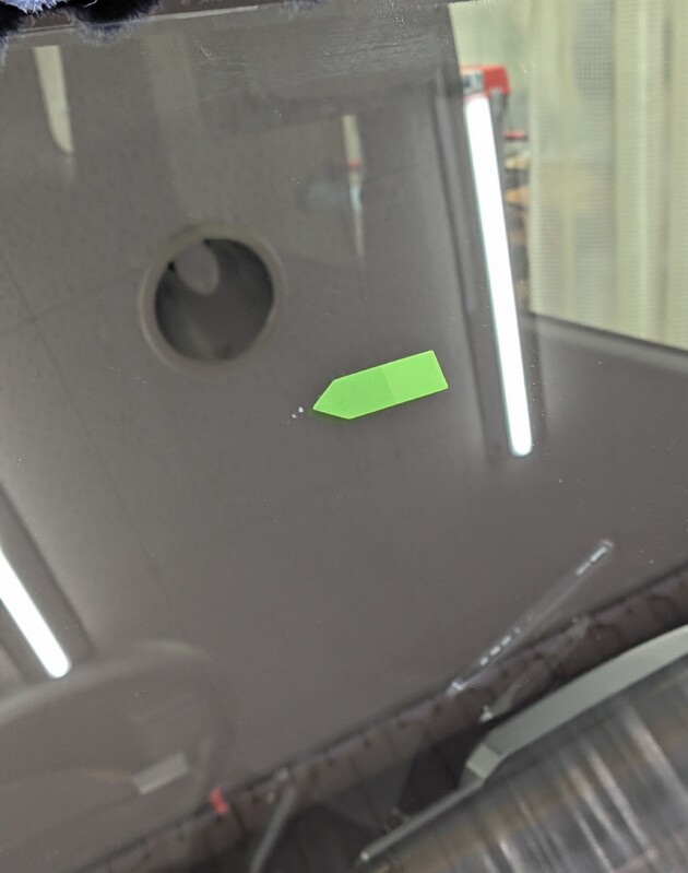 ウエイク9mmのひび割れ