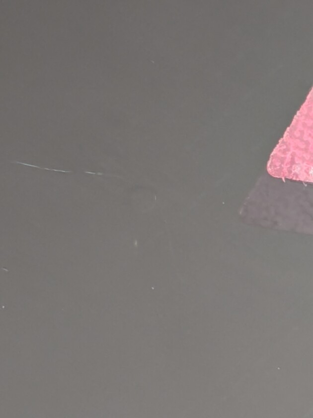 フィールダー1.1cmのひび割れ