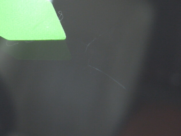 ランドクルーザープラド フロントガラス 飛び石