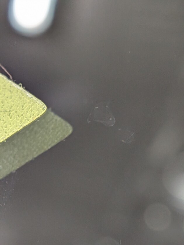 マセラティギブリ8mmのひび割れ