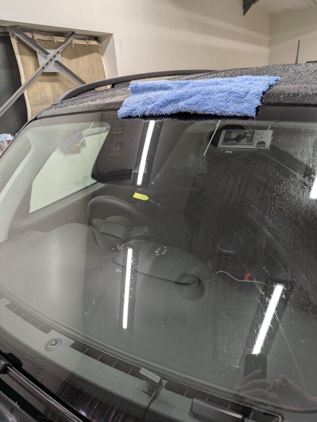 レネゲード1.6cmのひび割れ