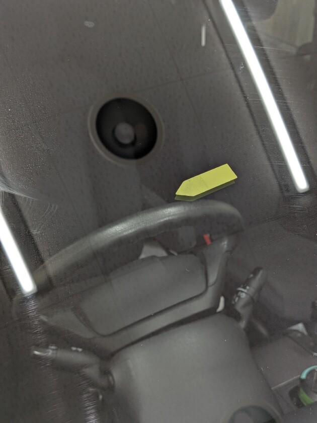 フリード1.4cmのひび割れ