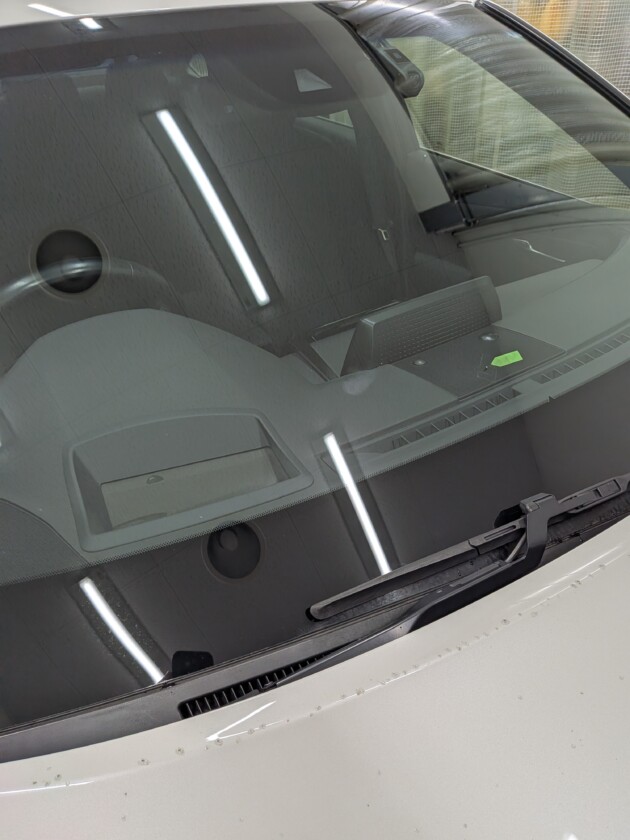 クラウン1.1cmのひび割れ