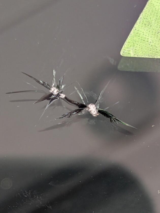 フォレスター1.8cmのひび割れ