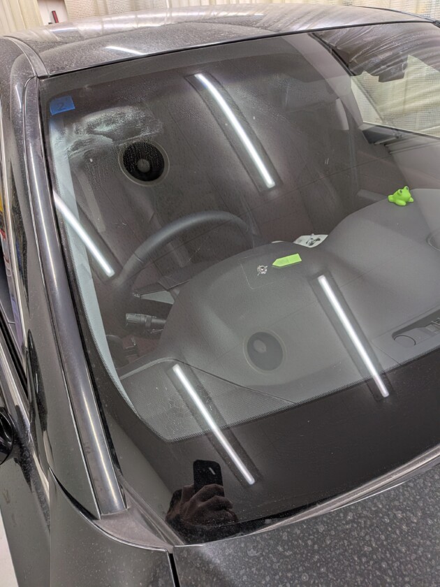 クラウンアスリート2.6cmのひび割れ