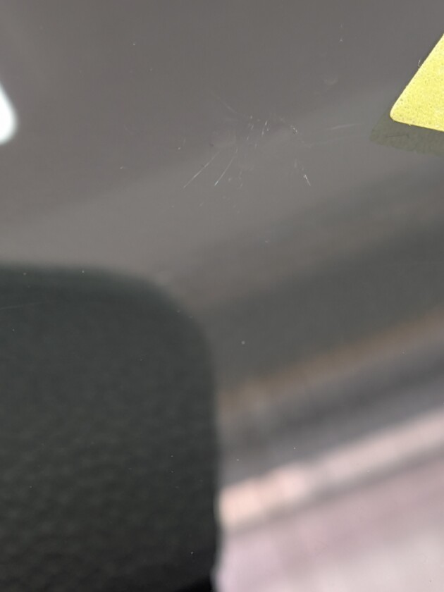 Nbox1.8cmのひび割れ