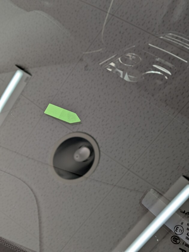 ジャガーXJ1cmのひび割れ