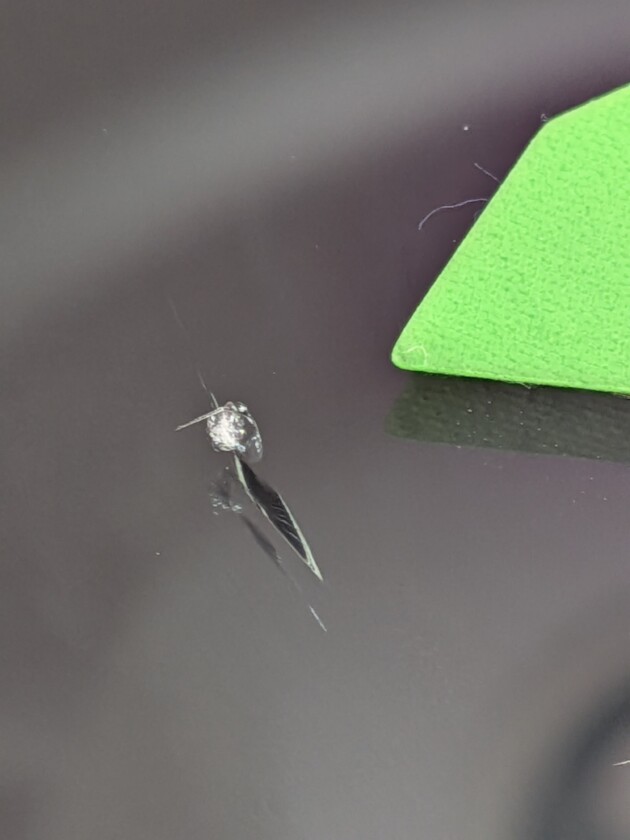 ノア1.2cmのひび割れ