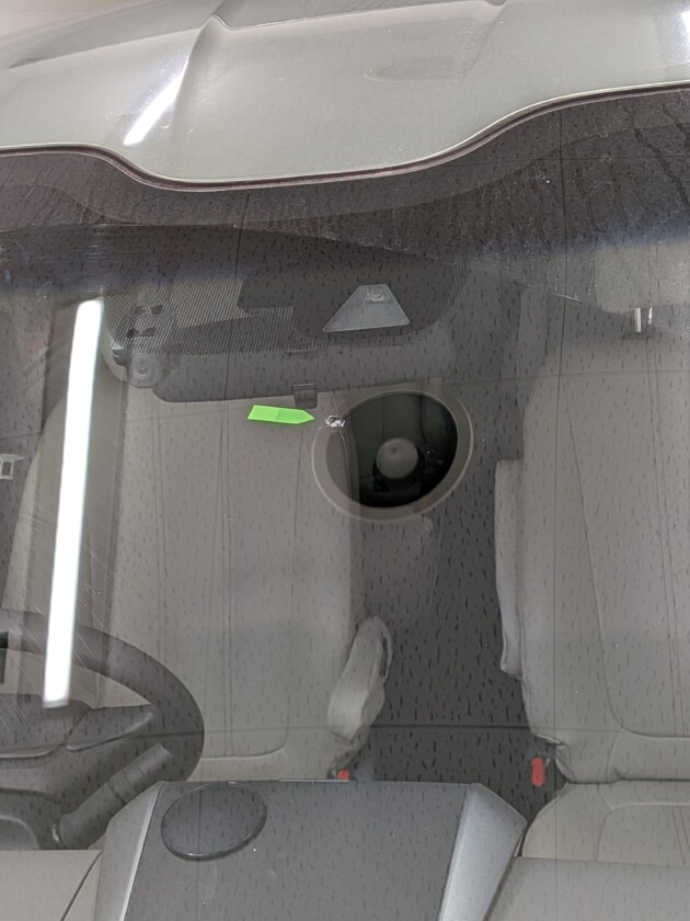 フリード2.7cmのひび割れ