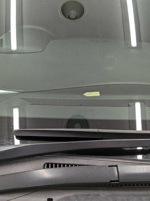 ヴェルファイア2cmのひび割れ