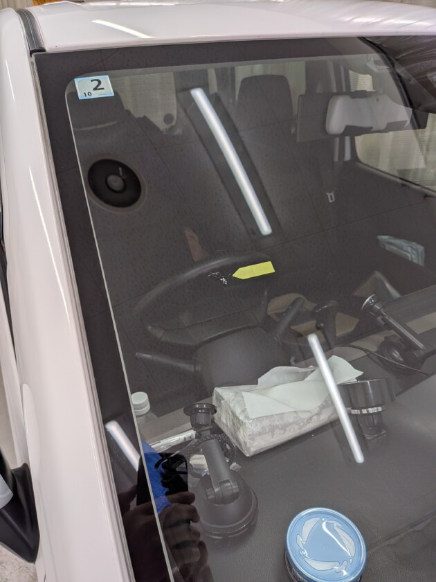 ワゴンR2.5cmのひび割れ