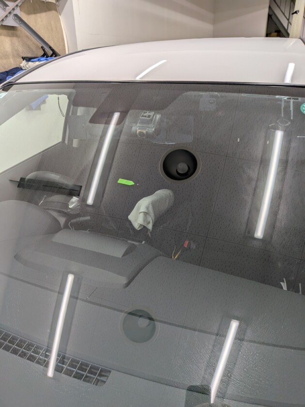 プレマシー1.4cmのひび割れ