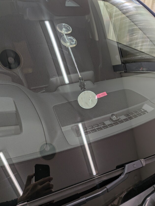 CX-5直径2.2cmのひび割れ