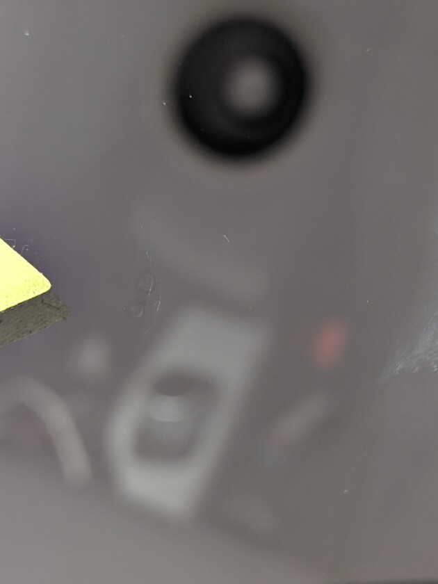 BMW1シリーズ1.6cmのひび割れ