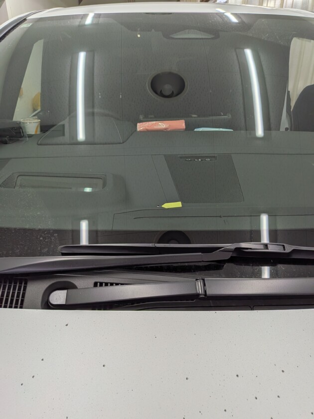 アルファード1cmのひび割れ