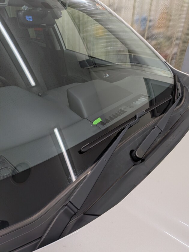 フォレスター1.6cmのひび割れ