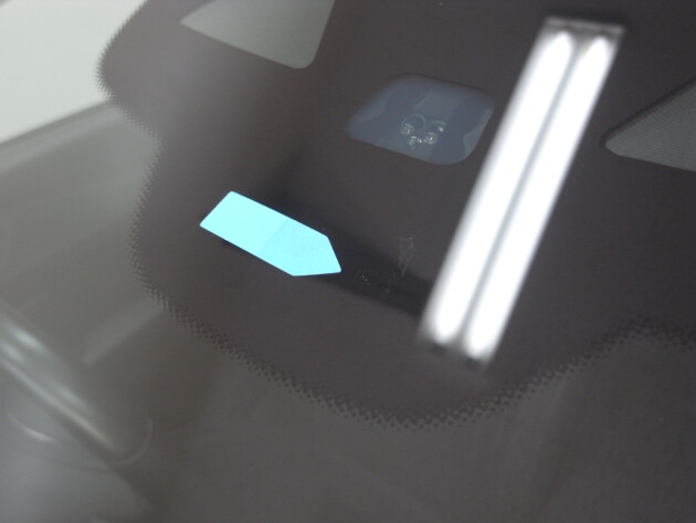 メルセデスベンツE220d　フロントガラス修理