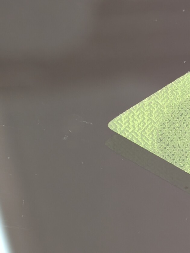 アクティトラック8mmのひび割れ