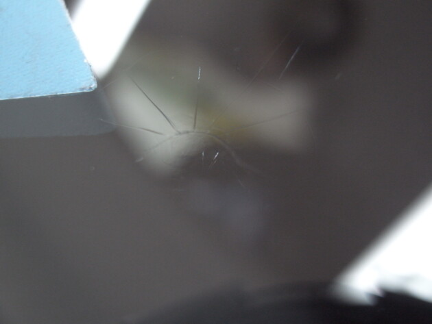 トヨタハイエース　フロントガラス　修理