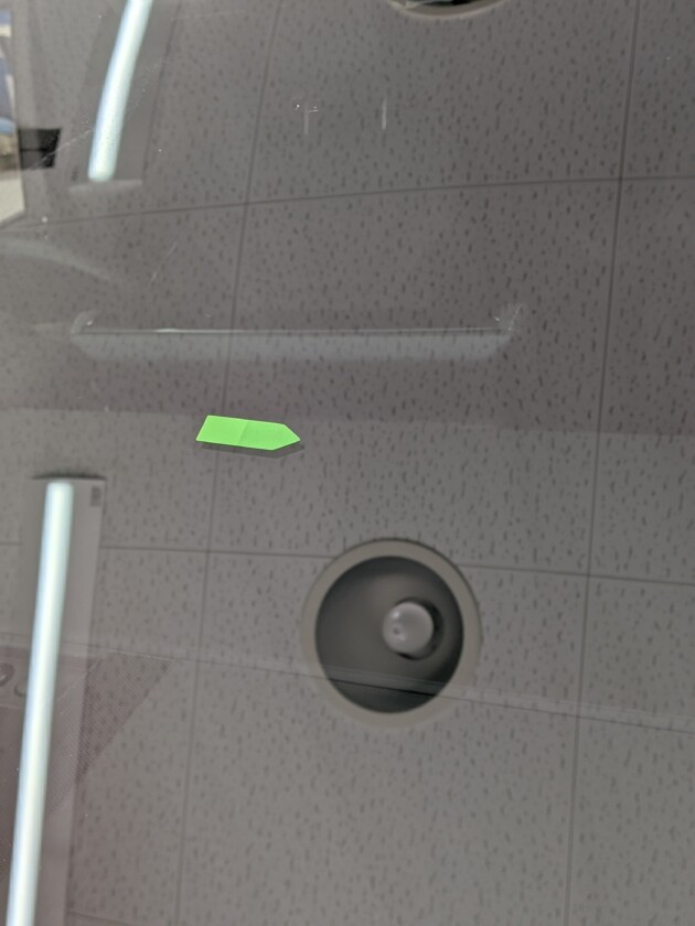 アルファード1.1cmのひび割れ