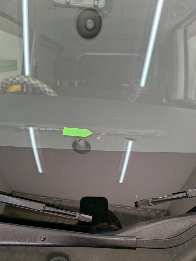 タント3cmのひび割れ