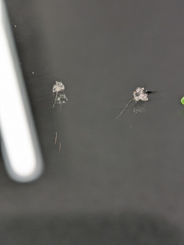 ハイエース1.2cmのひび割れ