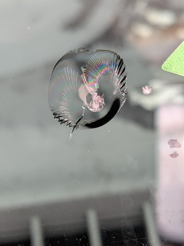 ダイナ1.8cmのひび割れ