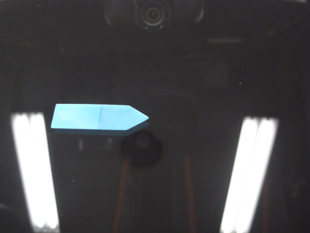 ダイハツウェイク フロントガラス飛び石