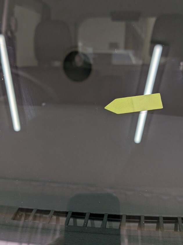 タントカスタム1.5cmのひび割れ