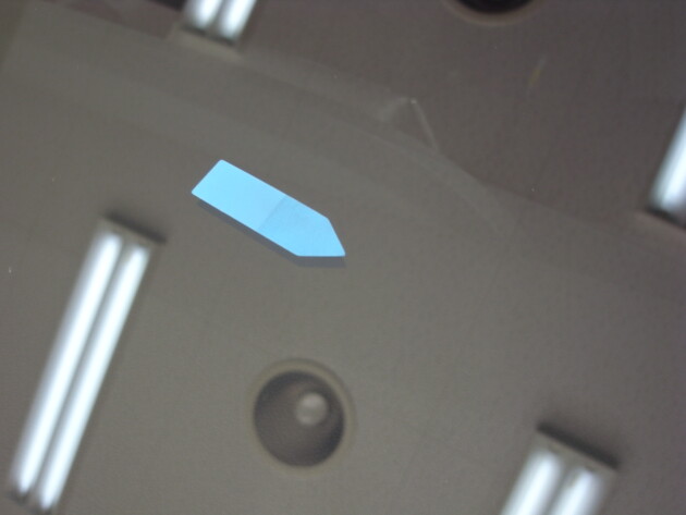 トヨタプリウス　フロントガラス　修理